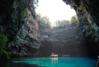 Kefalonia-Mellisani-Cave